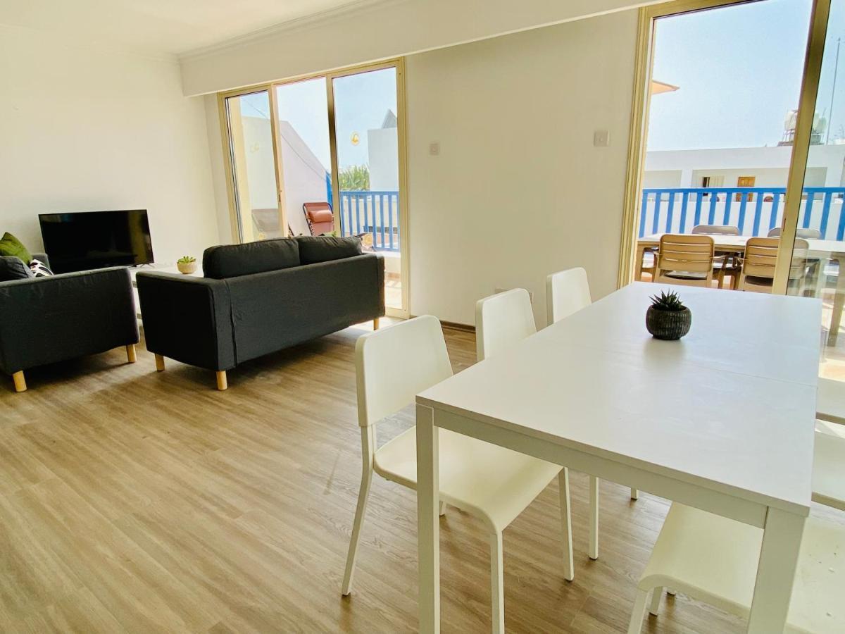 Basillica 3 Bedrooms Apartment Paphos Exteriör bild