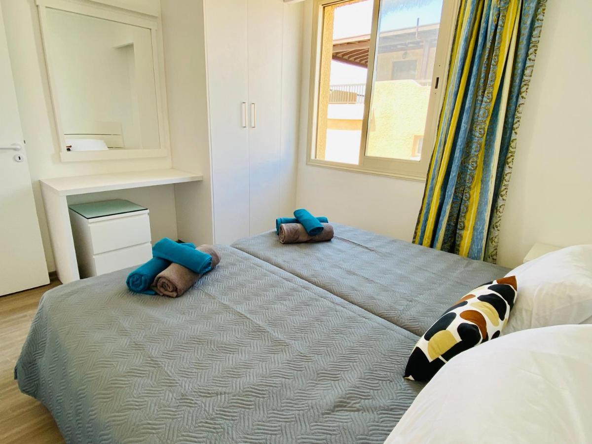 Basillica 3 Bedrooms Apartment Paphos Exteriör bild